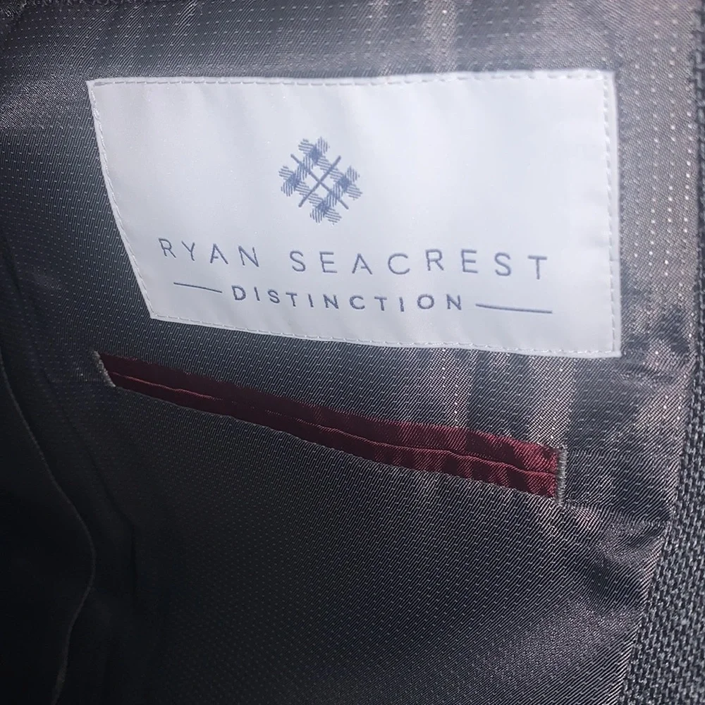 Ryan Seacrest Distinction Two Button Blazer
